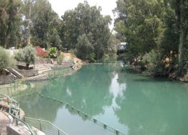 Место крещения на реке Иордан